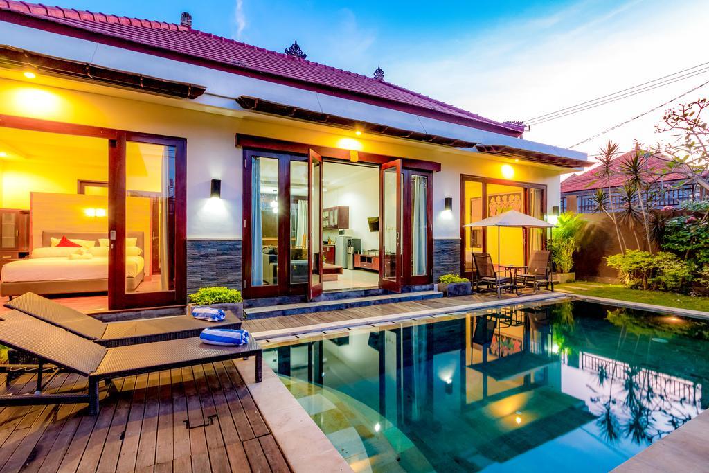 Villa Gayatri Seminyak  Ngoại thất bức ảnh
