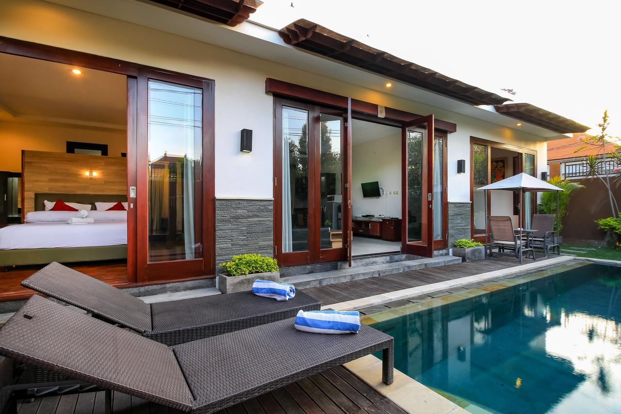 Villa Gayatri Seminyak  Ngoại thất bức ảnh