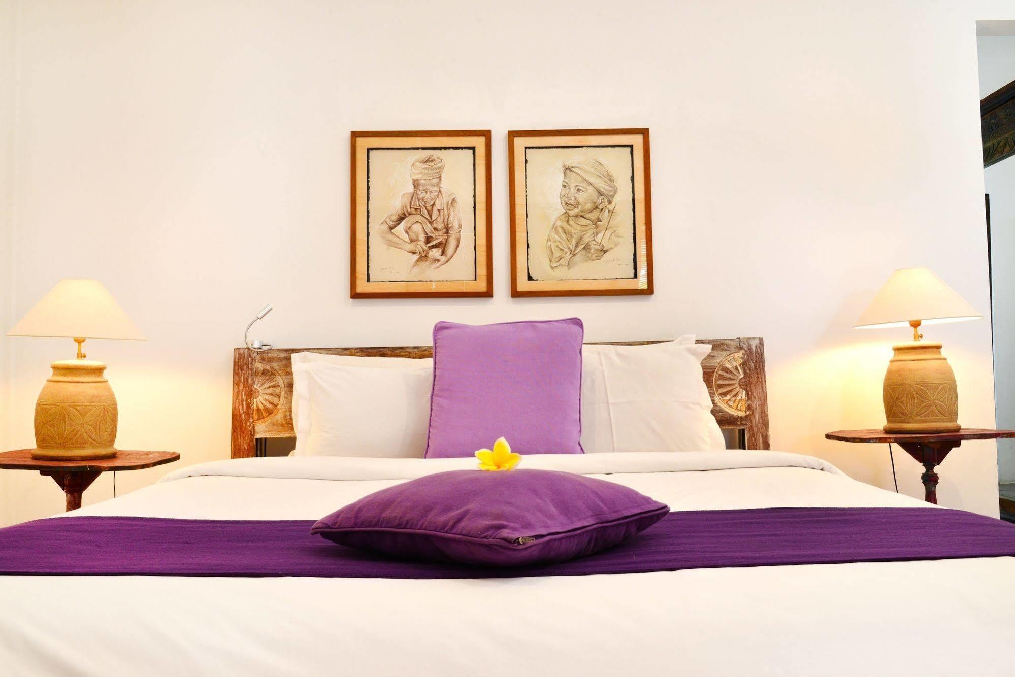 Villa Gayatri Seminyak  Ngoại thất bức ảnh